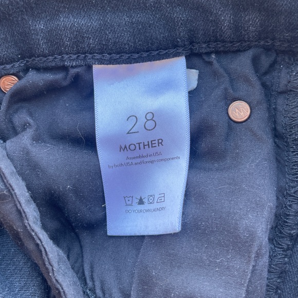 MOTHER Women’s “The Mid Rise Dazzler Ankle Step Fray” Black Jeans, Size 28 - Picture 8 of 9